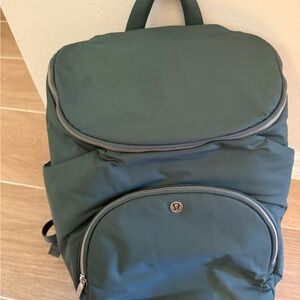 lululemon diaper bag Dark Green discontinued